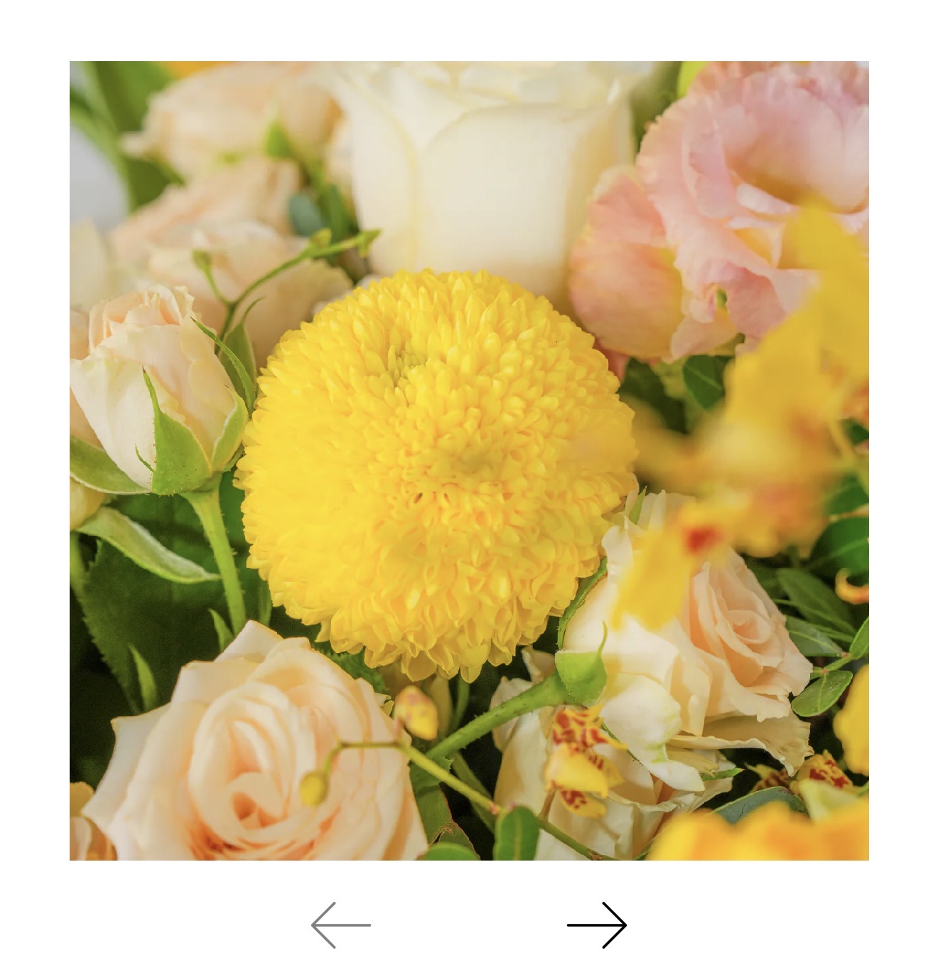 Golden Tulip Glow – Luxury Yellow Tulip Arrangement in Los Angeles