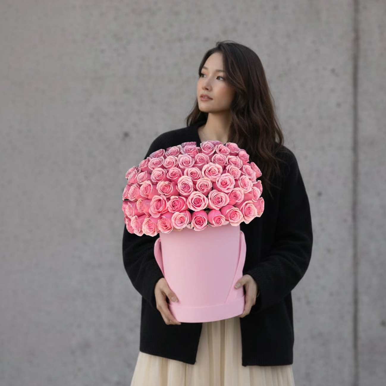 Elegant Pink Rose Hatbox Arrangement