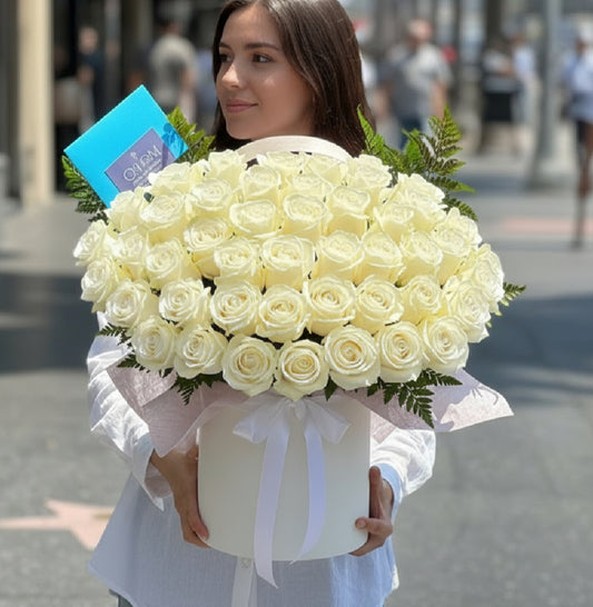 Vanilla Roses (white roses)