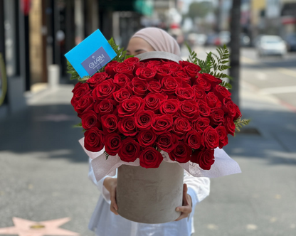 Premium Red Roses In a Box